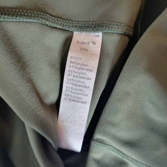 Baleaf Womens Pants 2XL Plus Leggings Capri Pull On Green Activewear GRE8XE - Picture 8 of 8